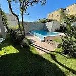 Loft Incantevole Con Piscina Апартаменты *