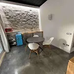 Loft Incantevole Con Piscina Апартаменты *