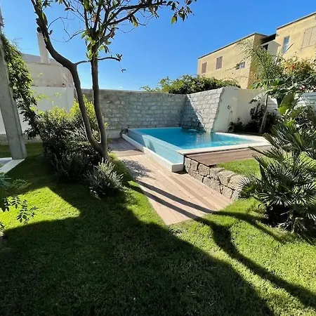 Loft Incantevole Con Piscina Apartmán *