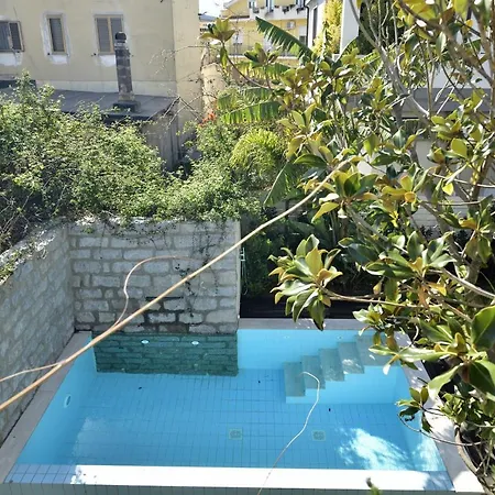 Apartmán Loft Incantevole Con Piscina *